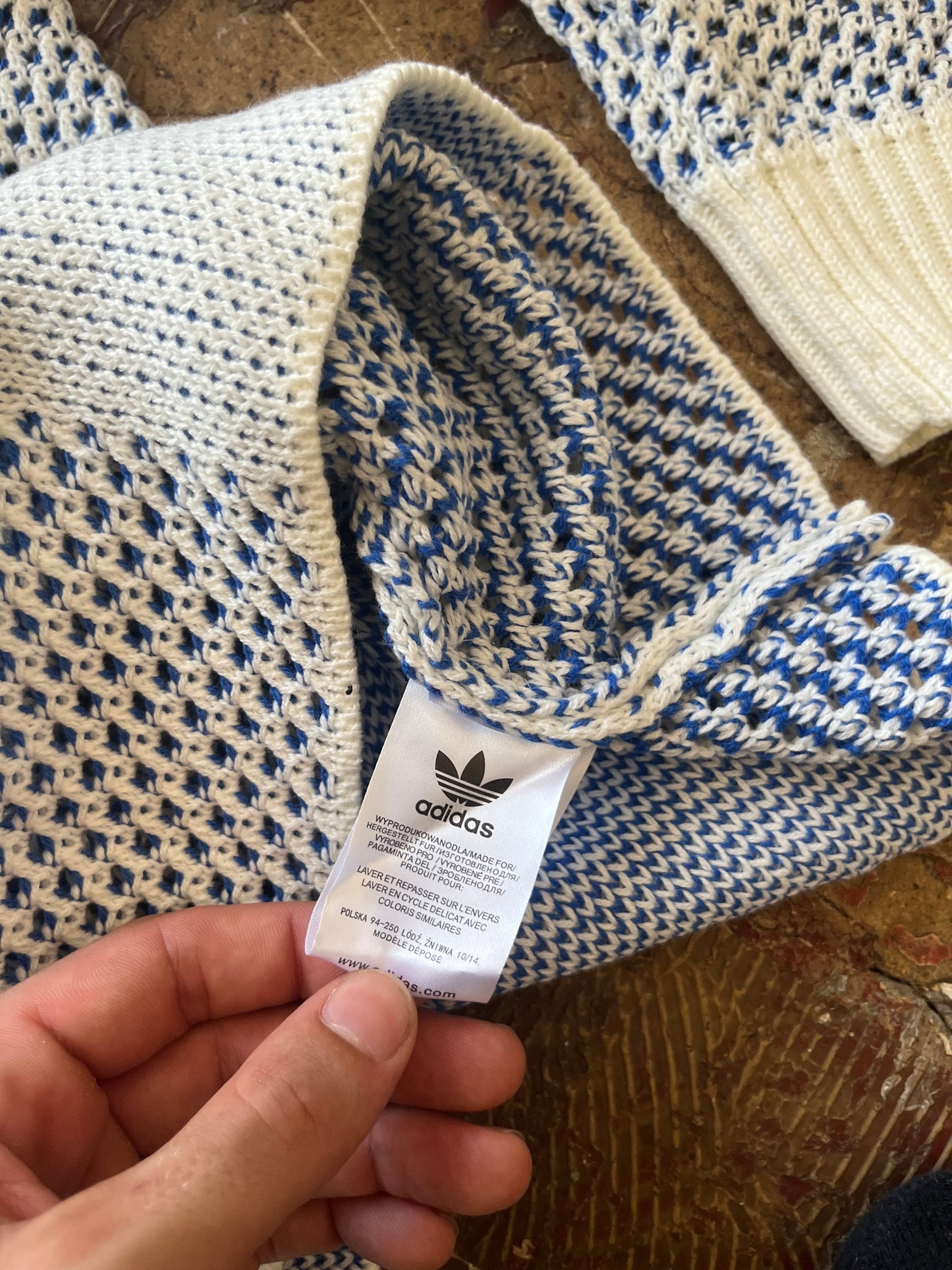 Adidas Originals „The Brand with the 3 stripes“ exclusive knit sweater hoodie