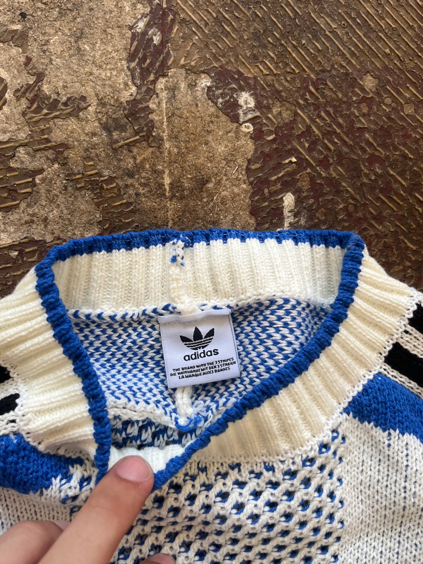 Adidas Originals „The Brand with the 3 stripes“ exclusive knit sweater hoodie