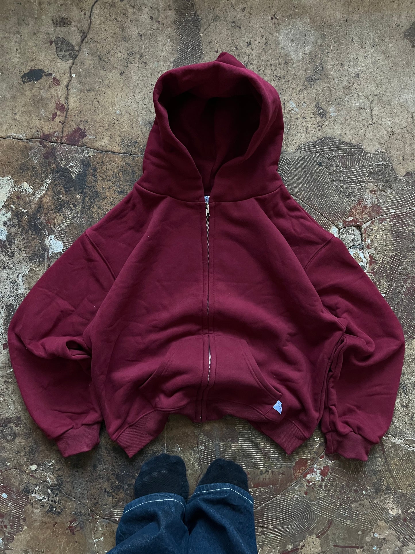 Akimbo red heavy zipper